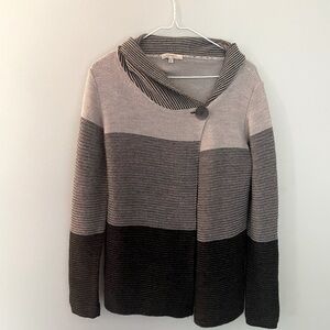 Elisabetta made in Italy one button wool blend wrap/cardigan, gray,‎ size small